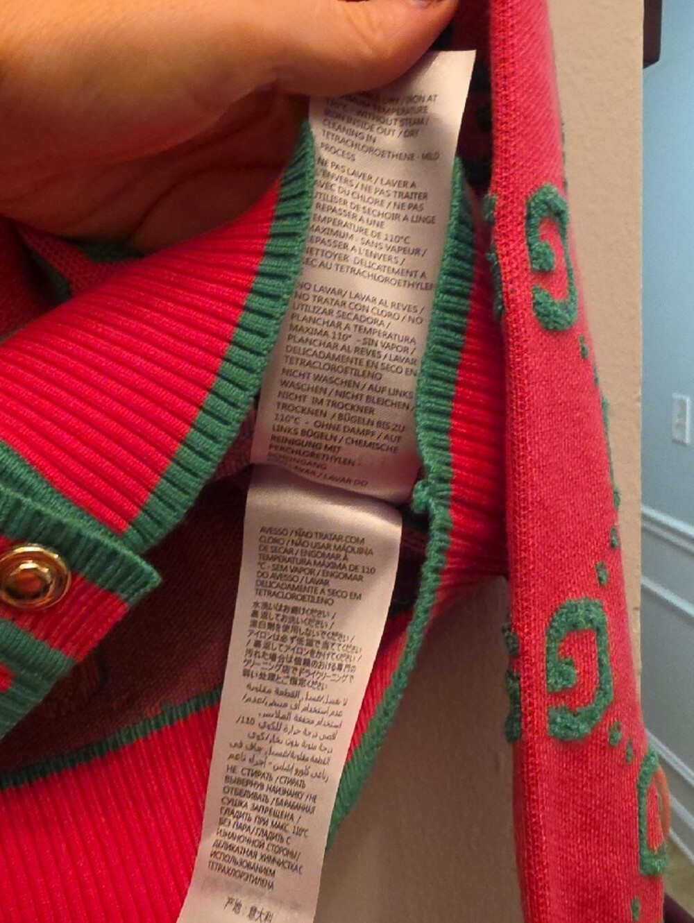 Gucci Pink & Green GG Jacquard Cardigan Ladies Size Medium - Picture 3 of 6